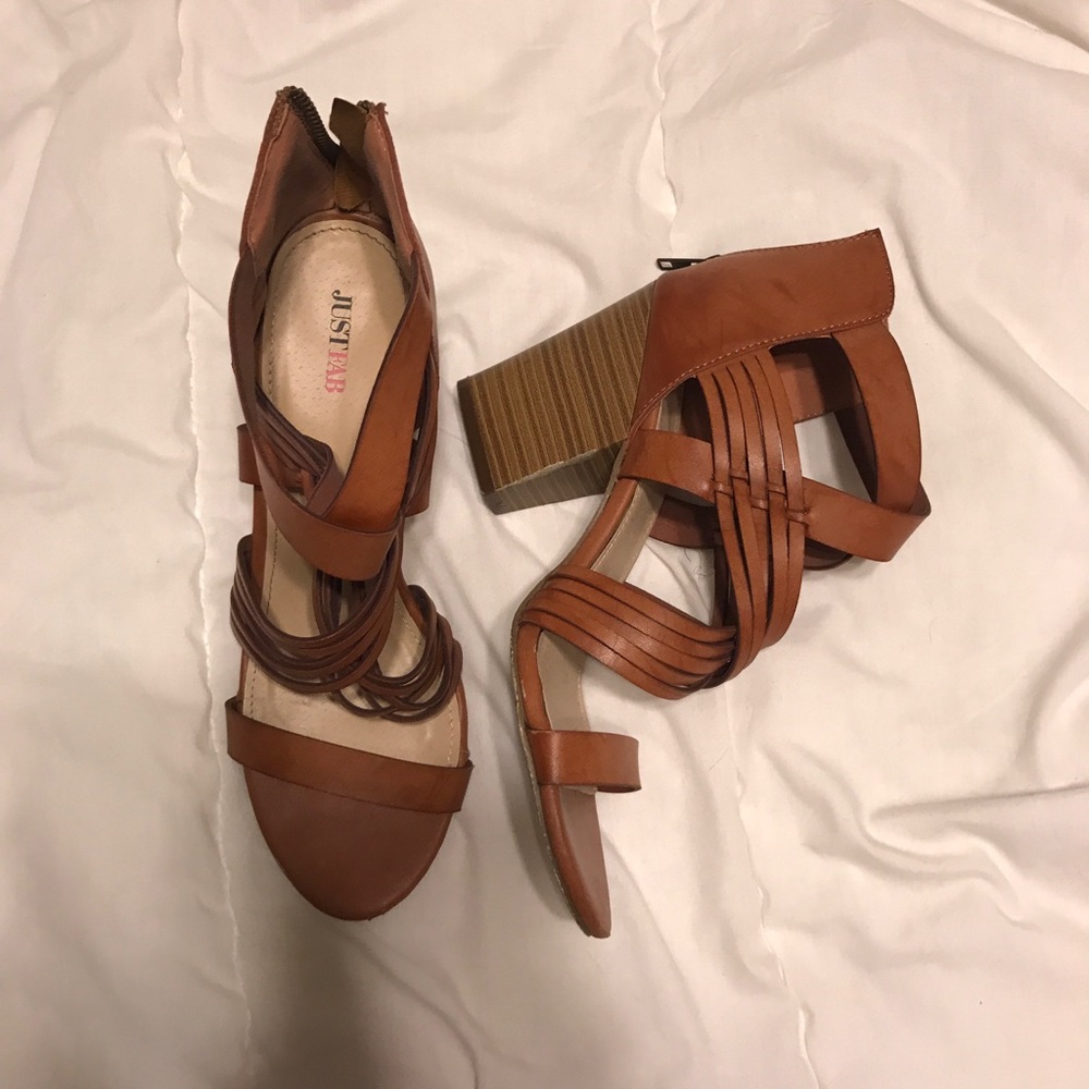 Just FĂB Heels
